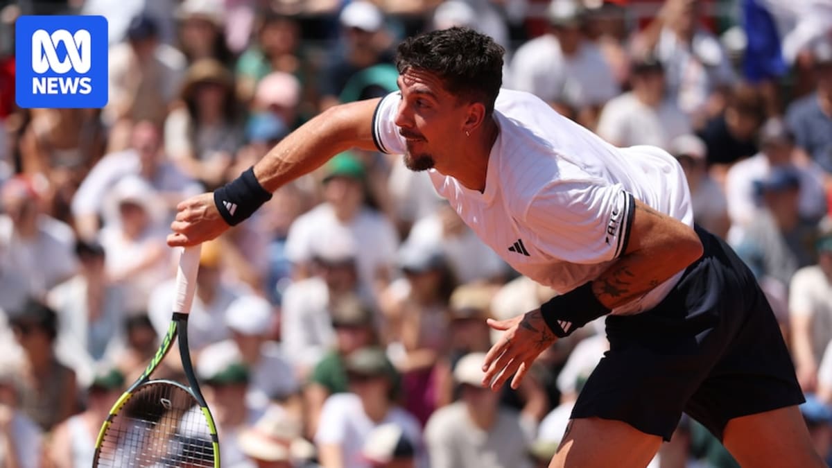 Kokkinakis Battles Back from the Brink in Paris Thriller