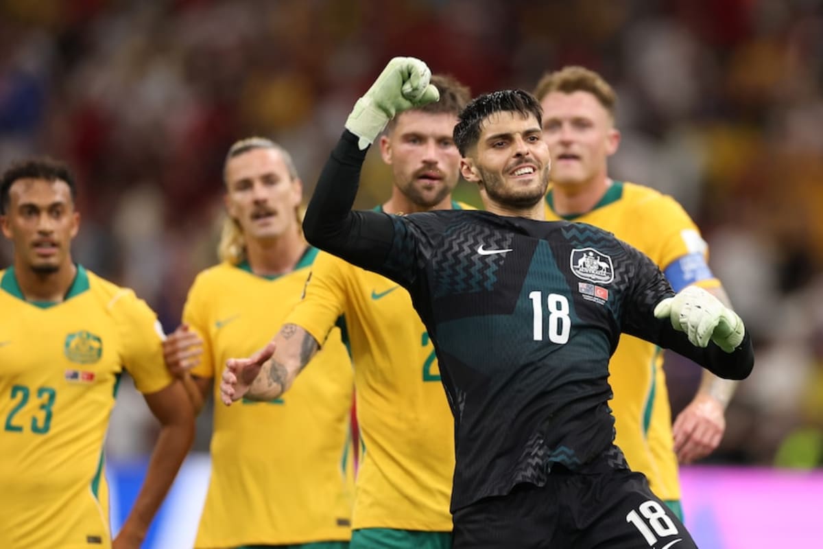 22-Year-Old Aussie Goalkeeper Stuns at World Cup Debut - Image 4