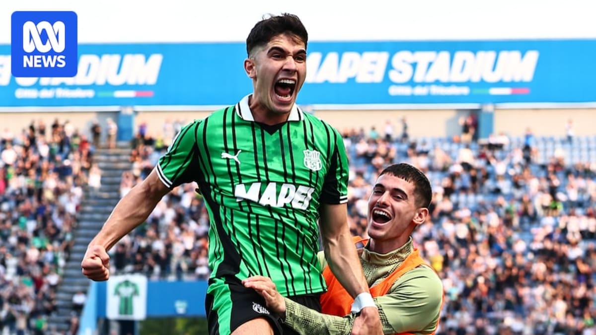 22-Year-Old Midfielder Chooses Australia for World Cup