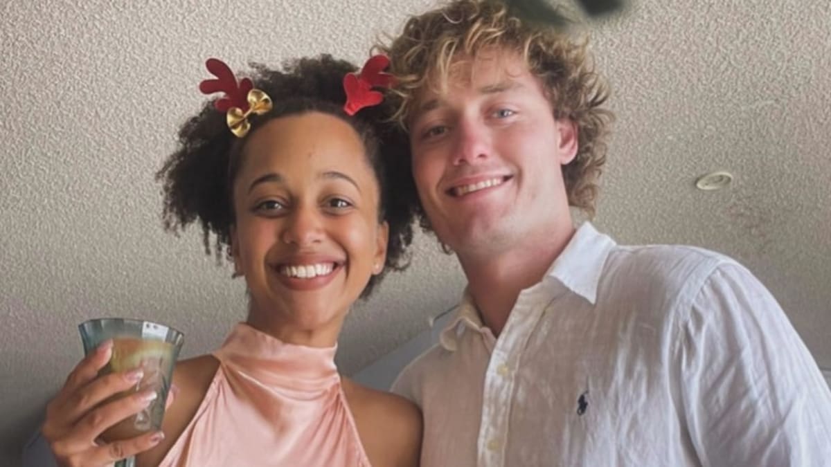 Childhood Sweethearts Reunite After 12 Years Apart - Image 2