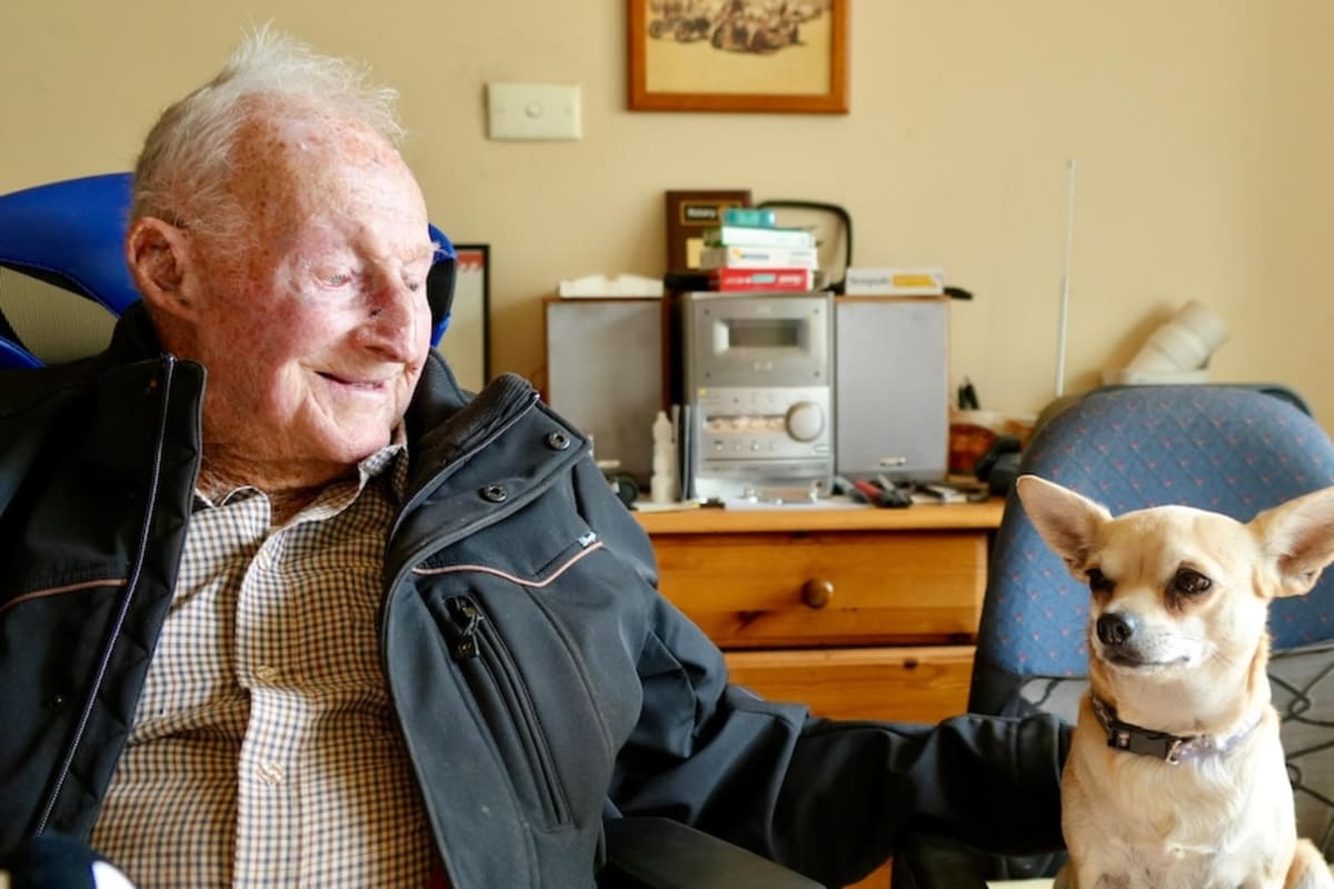 97-Year-Old Australian Rancher Still Works Daily on Outback Station - Image 3