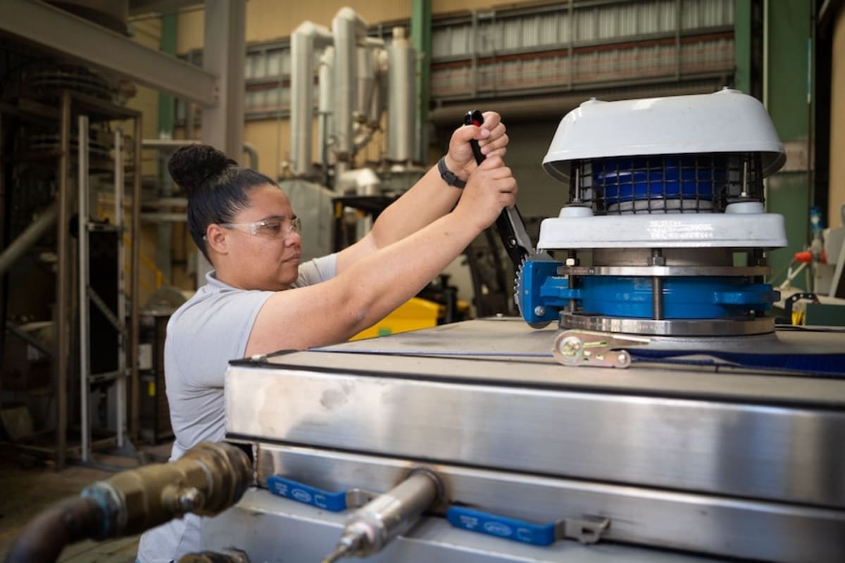 Australian Machine Harvests 1,000 Liters Daily From Air - Image 4