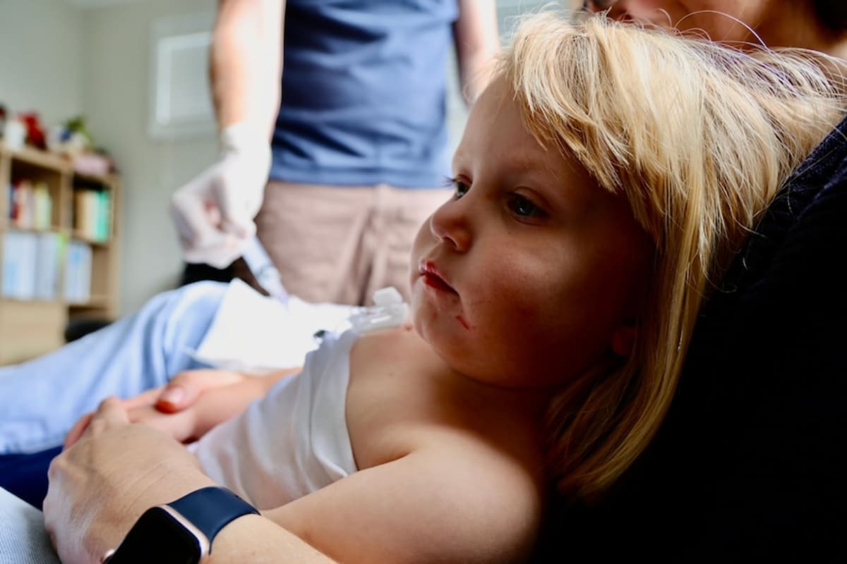 600,000 Donors Let 3-Year-Old Lauren Play Like Other Kids - Image 5