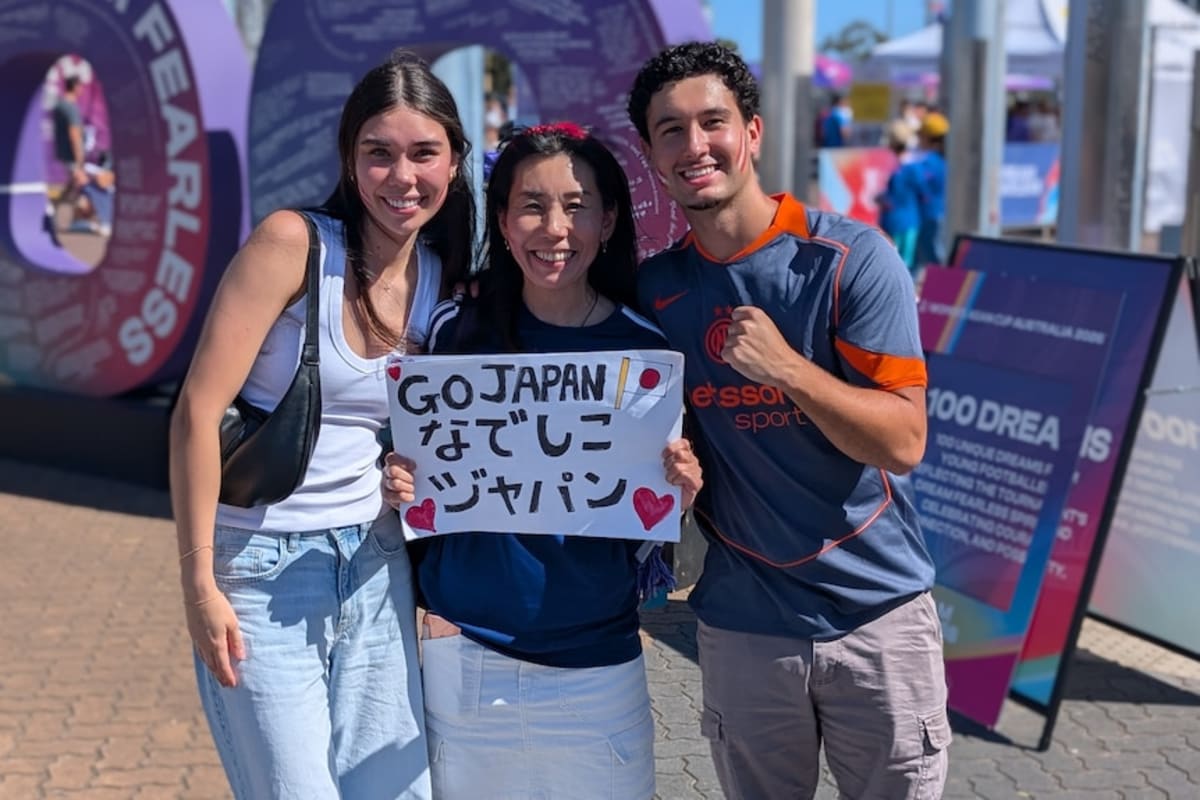 Japan Inspires Sydney's Diaspora in 7-0 Asian Cup Win - Image 4