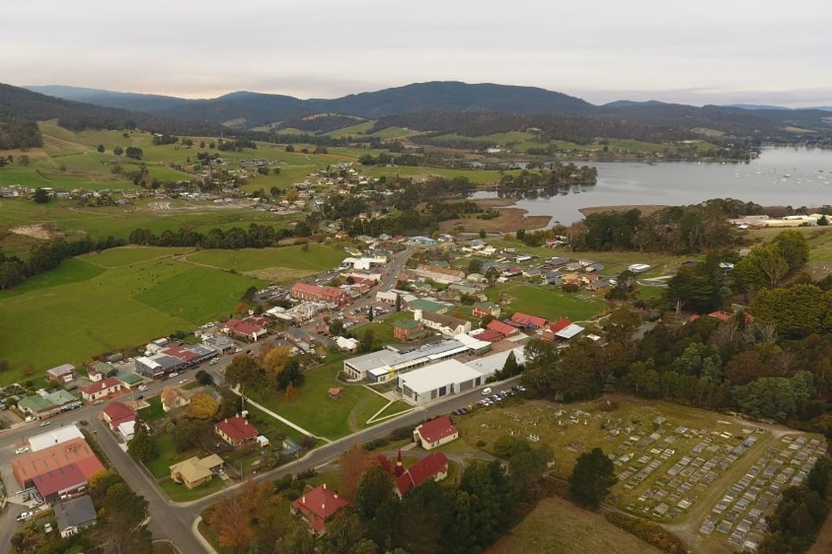 Tasmania Restores Funding for Two Rural Health Services - Image 5