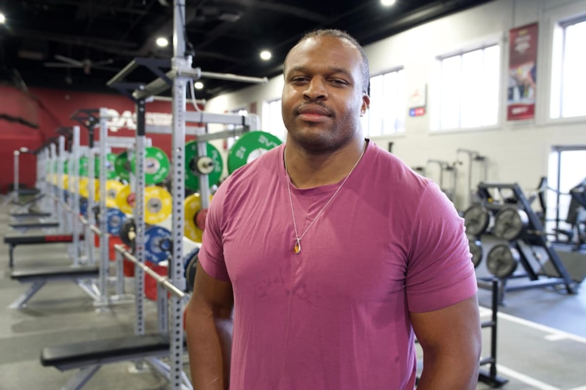 Aussie and British Discus Rivals Train Together in Brisbane - Image 4