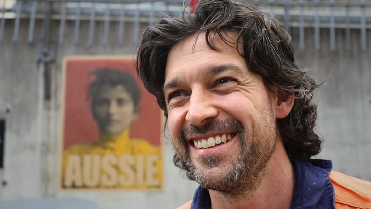 Street Artist's 'Aussie' Posters Challenge Identity for 10 Years - Image 2