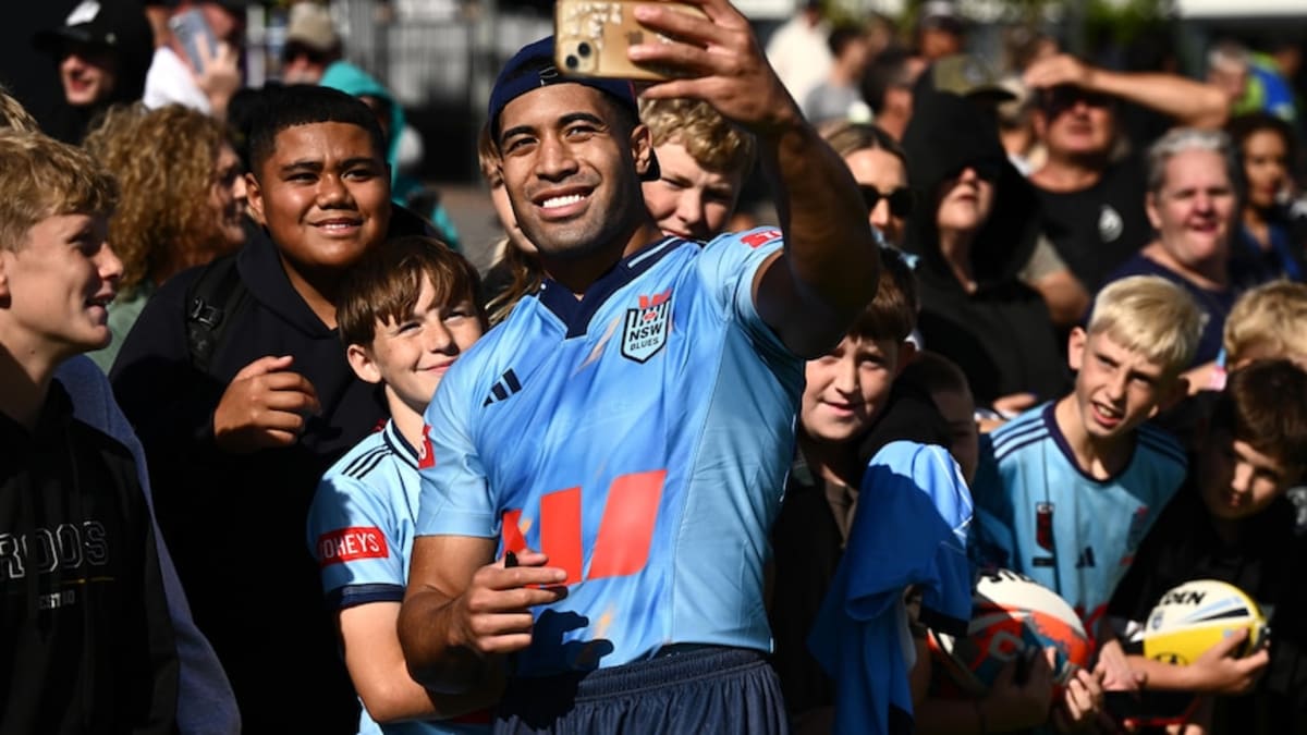 Olympic Son Tolu Koula Makes Origin Debut at Parents' Stadium - Image 2