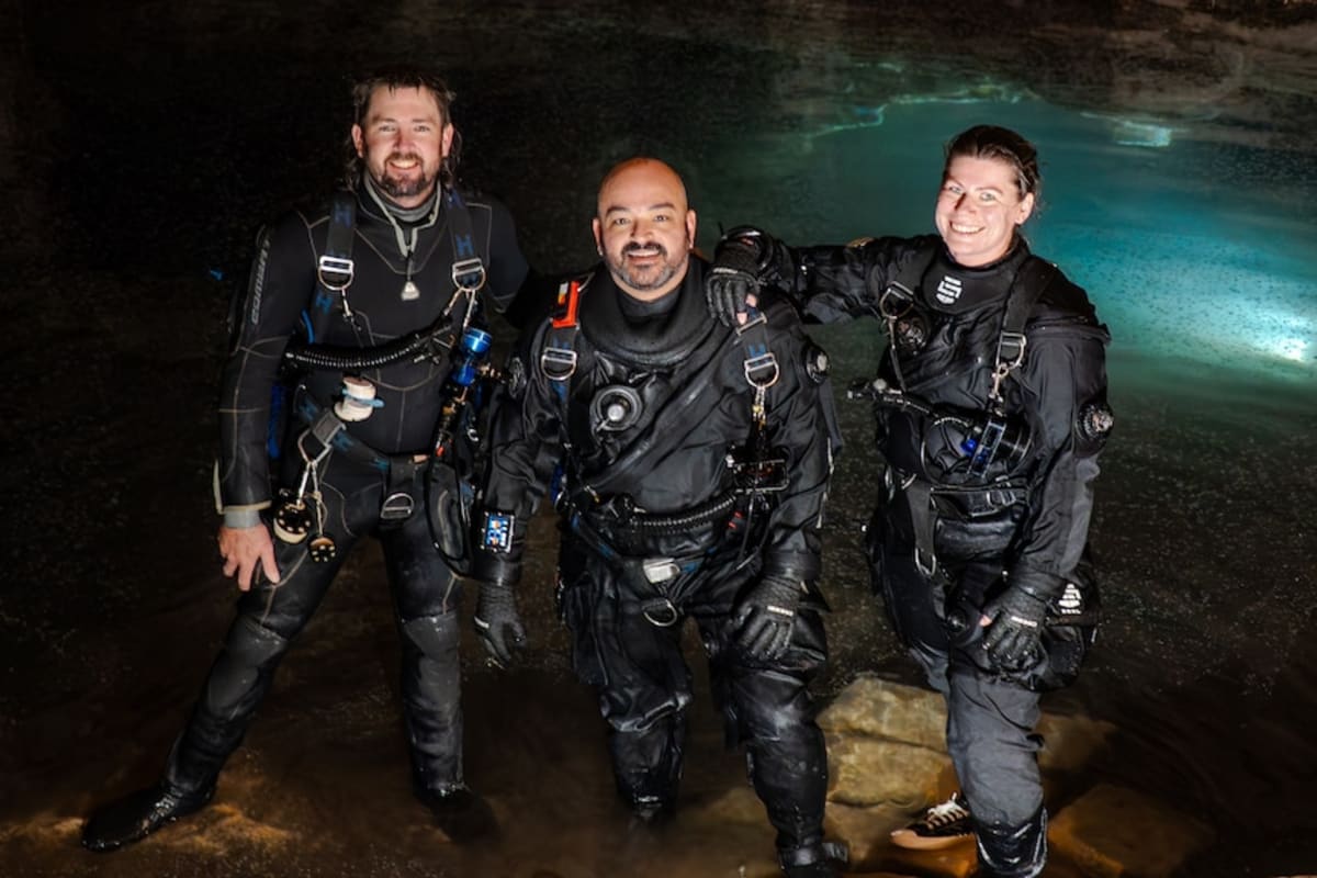 Divers Map Hidden Caves Beneath Mount Gambier Streets - Image 3