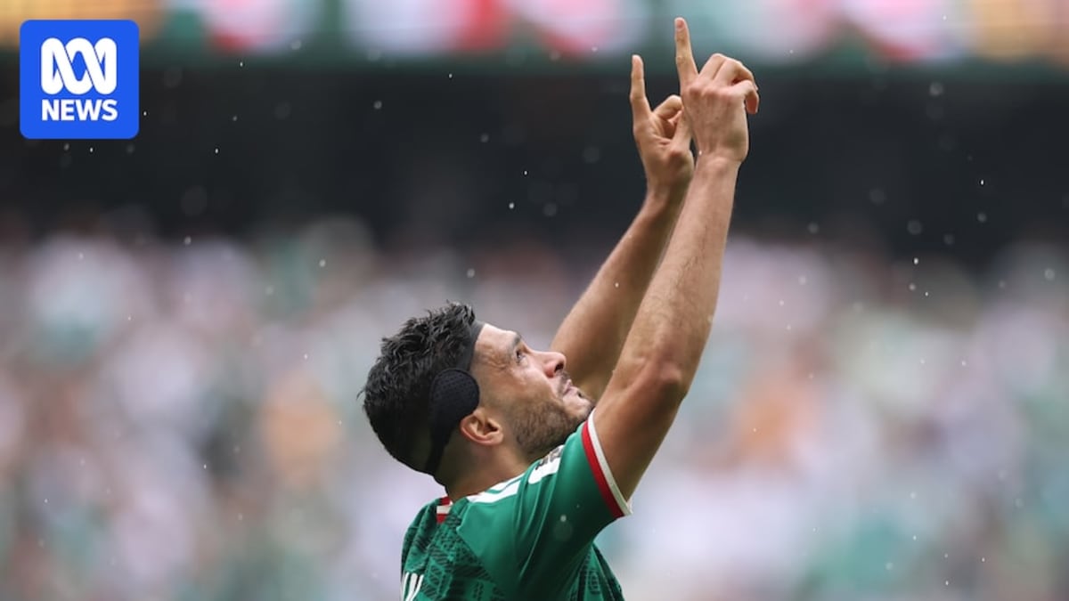Mexico's Raúl Jiménez Scores World Cup Goal After Skull Fracture