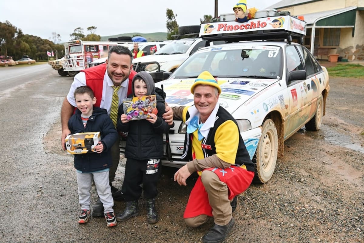 Charity Bash Raises $2M Despite Floods and Detours - Image 3