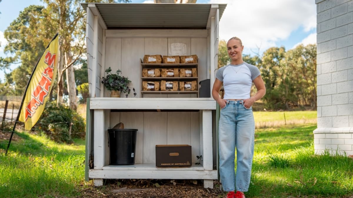 Adelaide Hills Roadside Stalls Attract 45,000 Fans Online - Image 3
