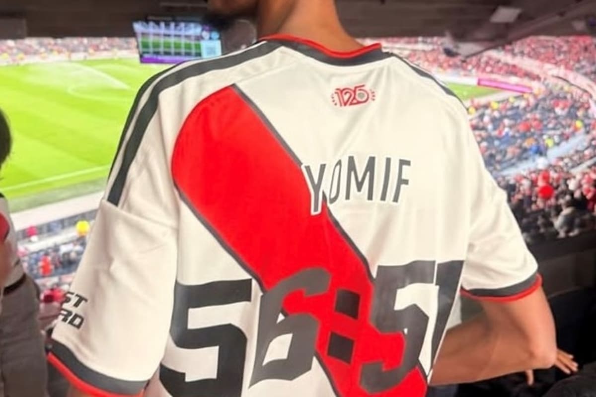 Runner Breaks Half Marathon Record, Then Hits Soccer Game - Image 5