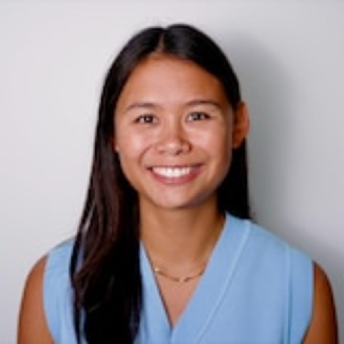 Newlyweds Buy 160-Year-Old Wedding Venue They Married In - Image 2