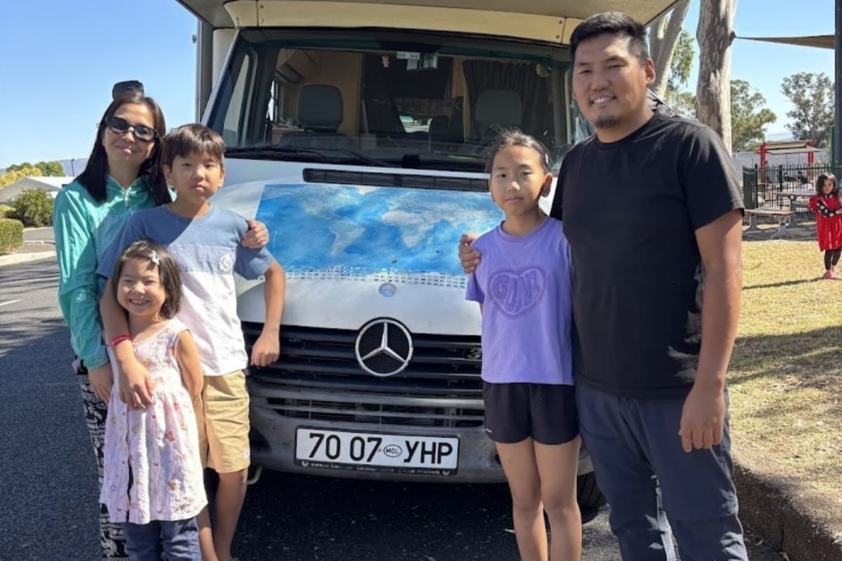 Mongolian Family Crosses 70,000km Despite Soaring Fuel Costs - Image 3
