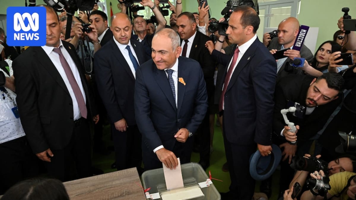 Armenia Votes for Pro-West Party Despite Russian Pressure