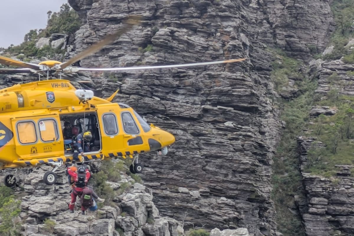 Hiker Reunites With Crew After 11,000th Helicopter Rescue - Image 4