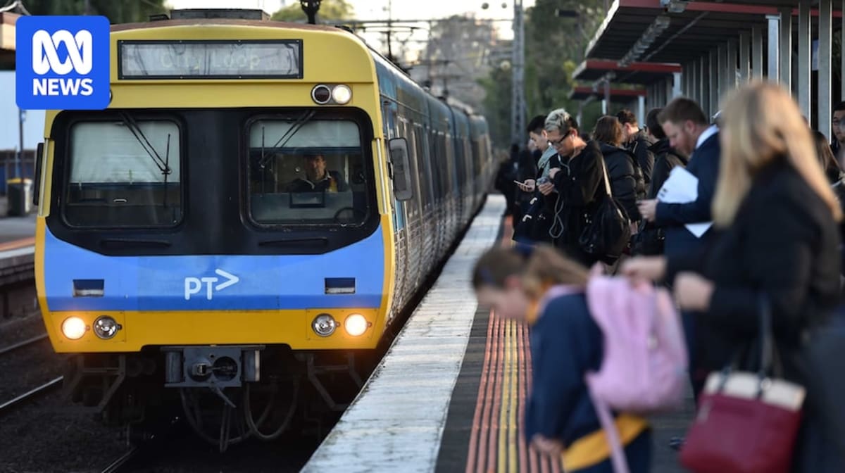 Crowded Melbourne train platform with passengers boarding during morning commute hours