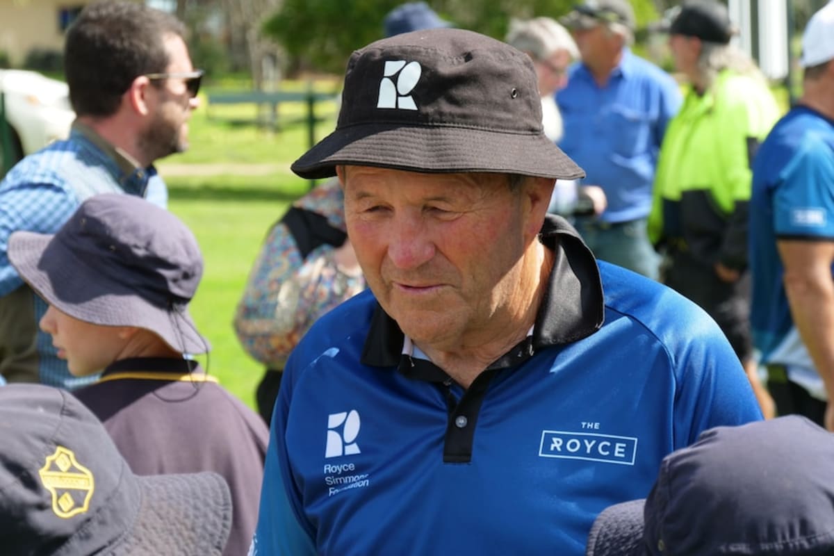 Rugby Legend Walks 300km, Raises $170K for Dementia Research - Image 3