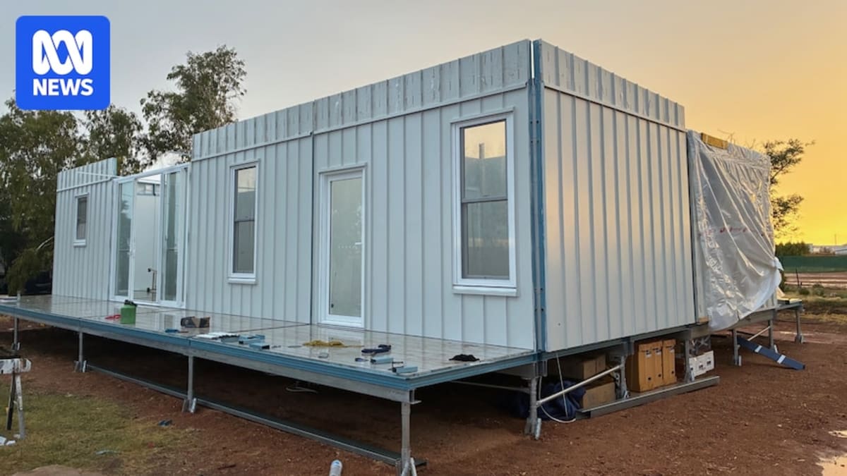 Flat-pack home panels being assembled in remote Queensland outback town of Quilpie