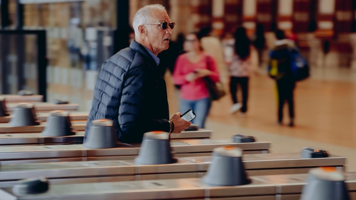 NSW Lets 1M Students and Seniors Use Cards on Transit - Image 2