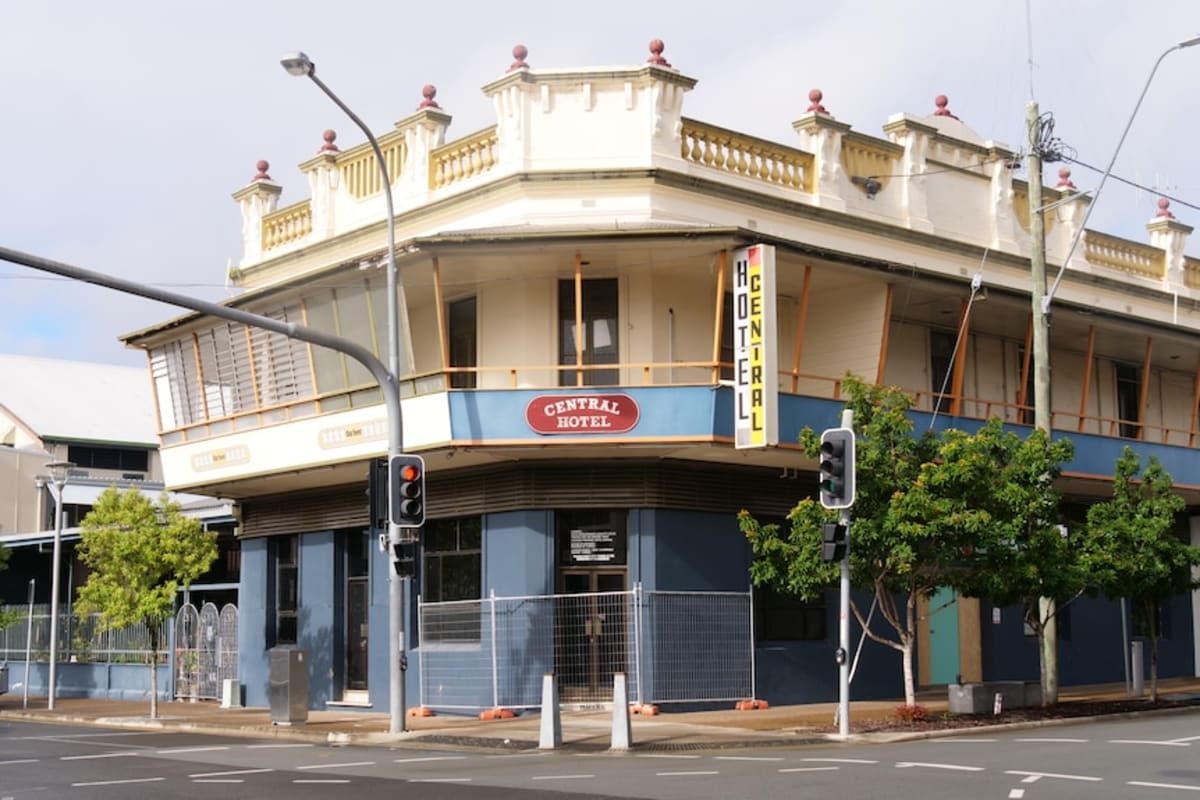 Australian Town Restores 1930s Theaters to Fight Decline - Image 4