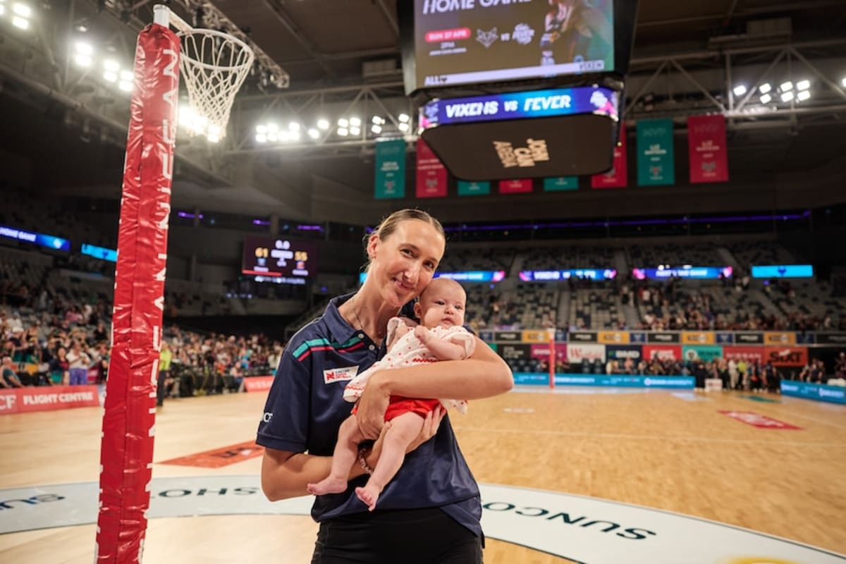 Netball Star Returns After Daughter's Near-Death Birth - Image 3