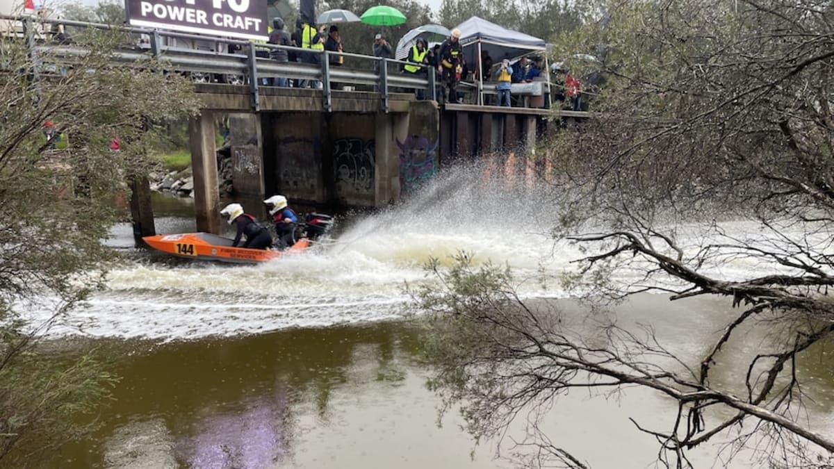 Australia's Epic Whitewater Race Draws Record Competitors - Image 2