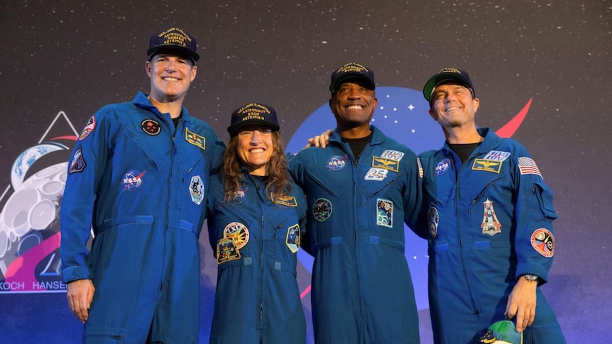 Artemis II Crew Returns After Breaking 56-Year Space Record - Image 2