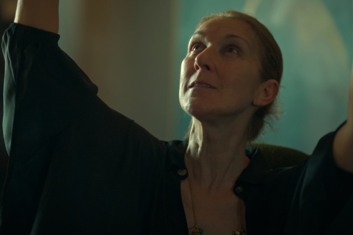 Céline Dion Returns to Stage After Beating Rare Syndrome - Image 4