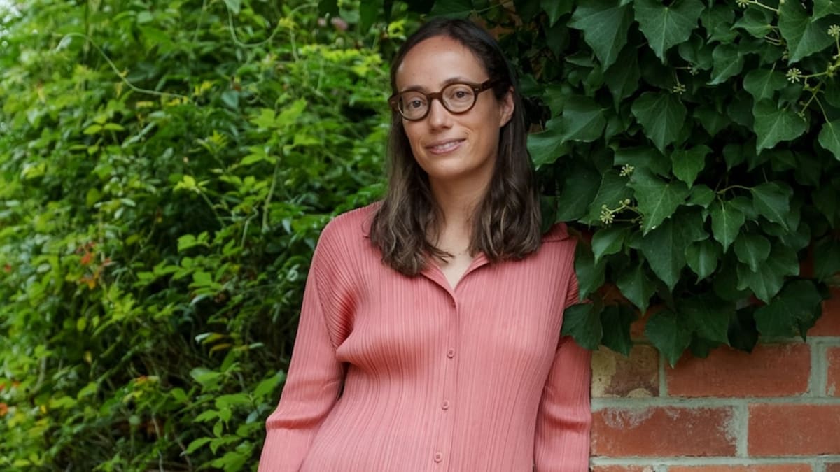 Grandmother Defied 1950s Norms as Artist and Mother - Image 2