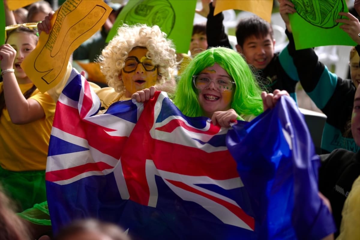 Thousands Unite Across Australia for Socceroos Showdown - Image 5