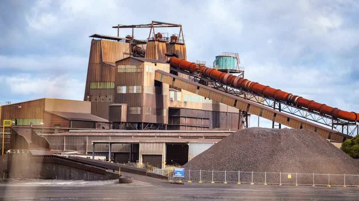 Tasmania Secures 200 Jobs at Smelter With $3M Wage Deal - Image 2