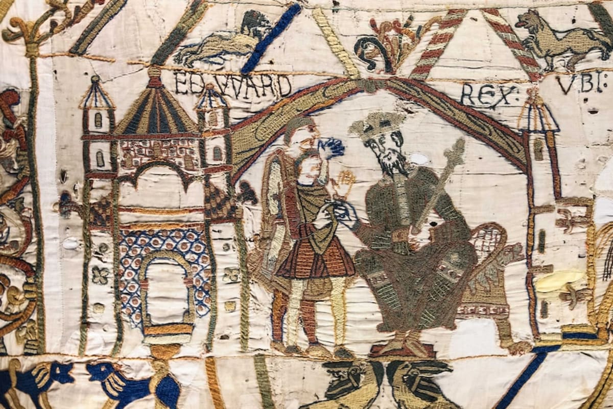 1,000-Year-Old Bayeux Tapestry Returns to Britain - Image 3