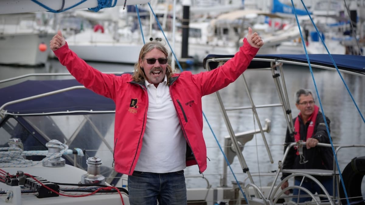 Sailor Beats Dad's Record After 138 Days Circling Globe - Image 3