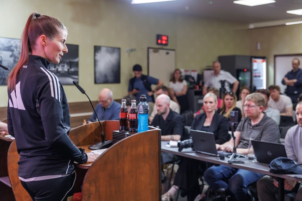 Marie-Louise Eta Makes History as Bundesliga Head Coach - Image 5