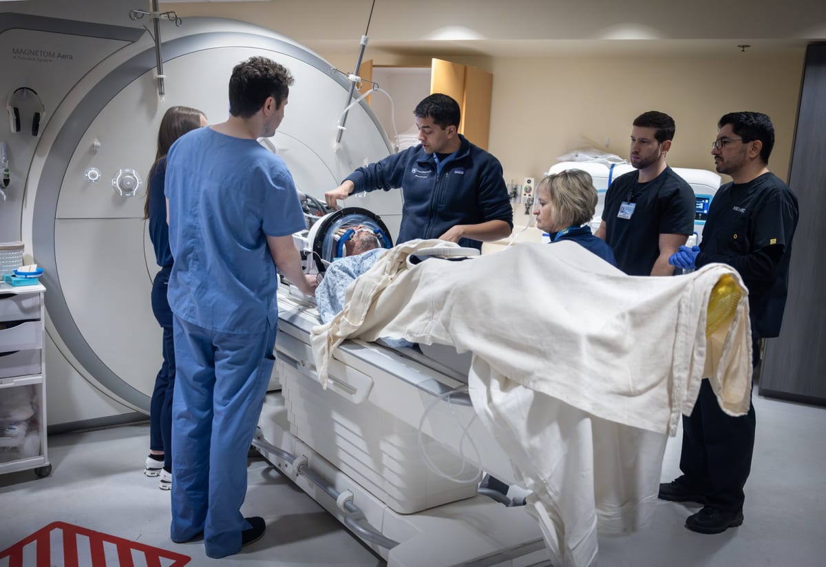 Penn State Offers Incisionless Brain Treatment for Tremors - Image 2