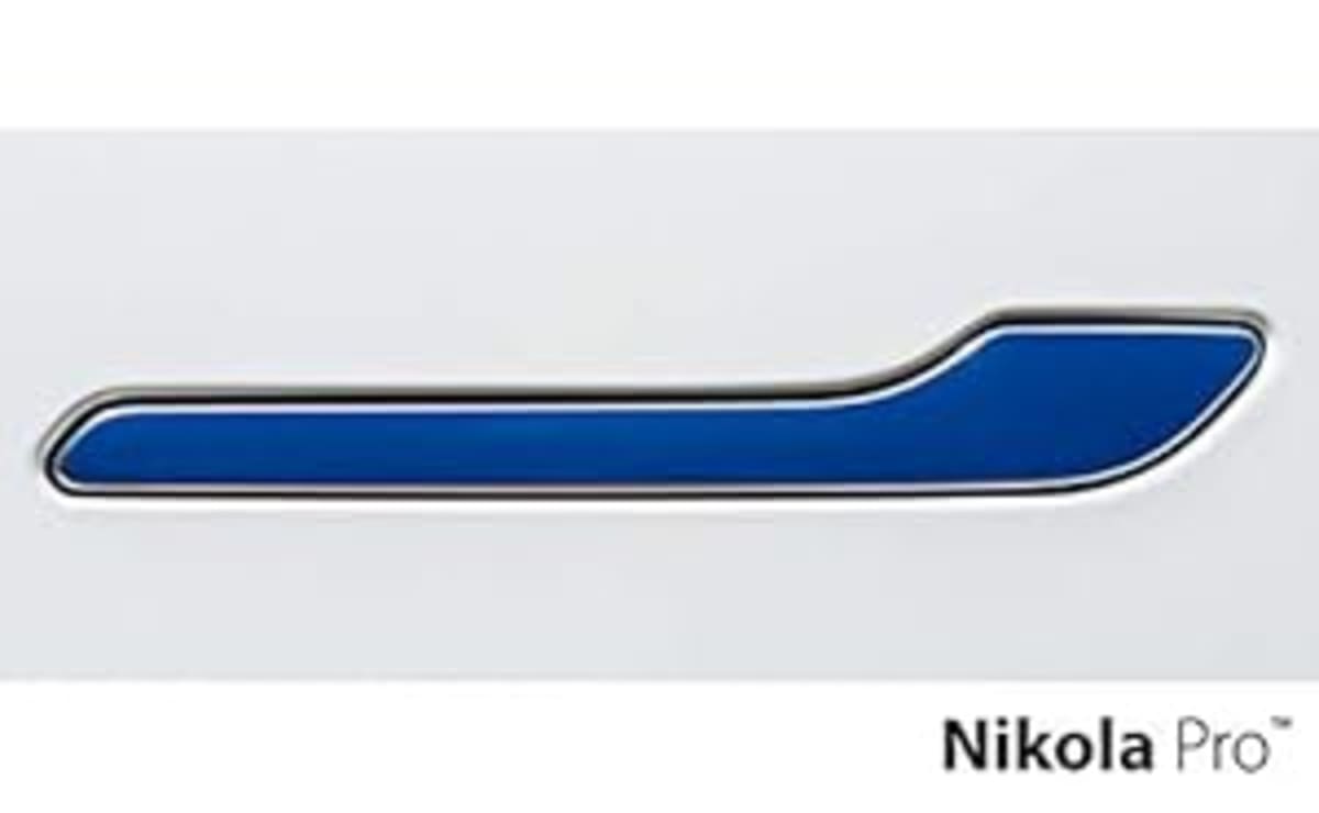 SpaceX Launches 54 Satellites in One Weekend Across U.S. - Image 2