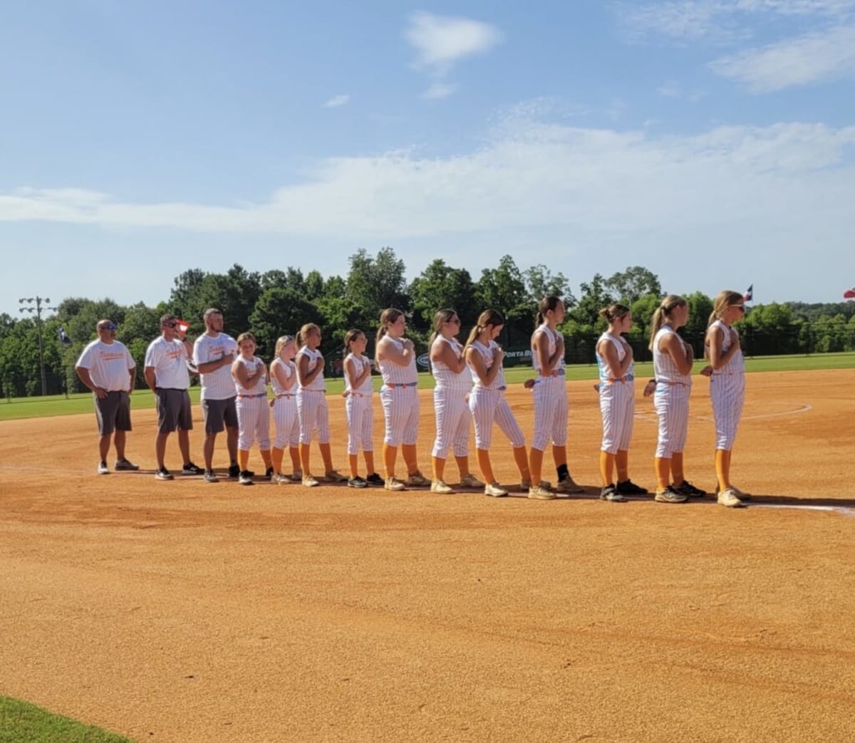 Pleasant View Softball Team Wins State, Heads to World Series - Image 4