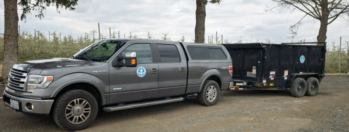 Washington Volunteers Remove 6,000 Pounds of Flood Debris - Image 2