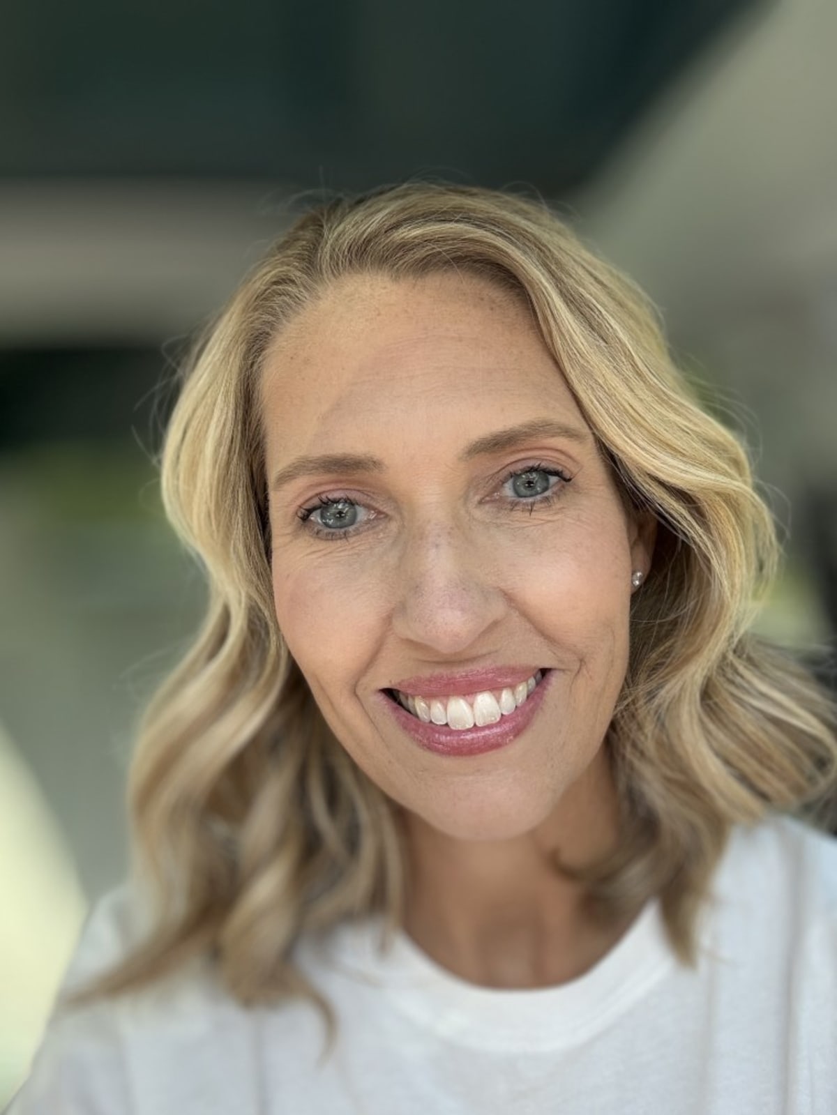 Mom Given 12 Months to Live Now Cancer-Free After 6 Years