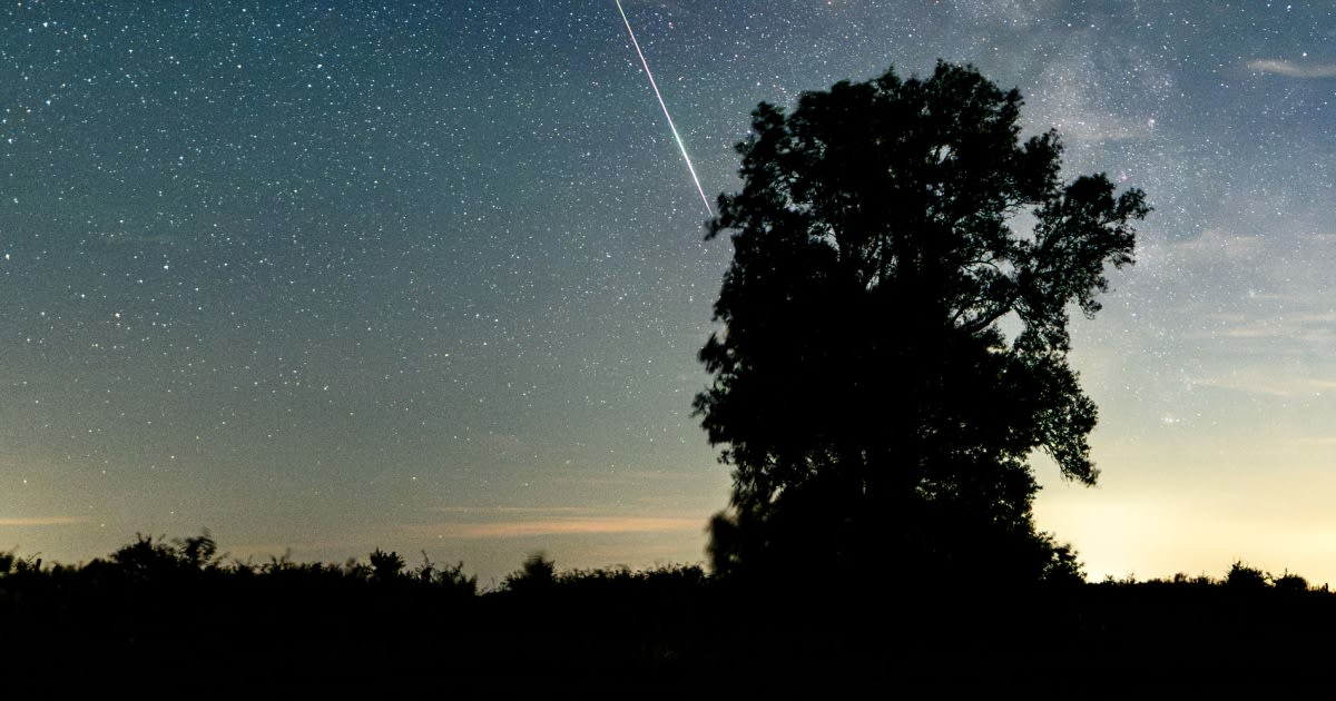 Perseid Meteor Shower Peaks During Total Solar Eclipse