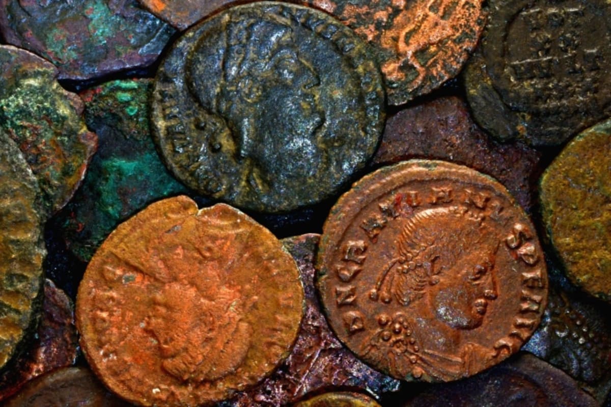 3,000-Year-Old Graves Challenge Ancient Burial Beliefs - Image 2