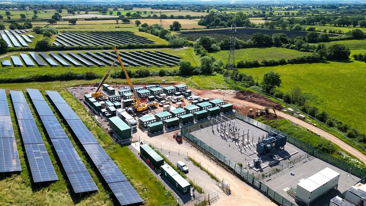 Europe Adds 5.8 GW Clean Energy in Major Solar Deal