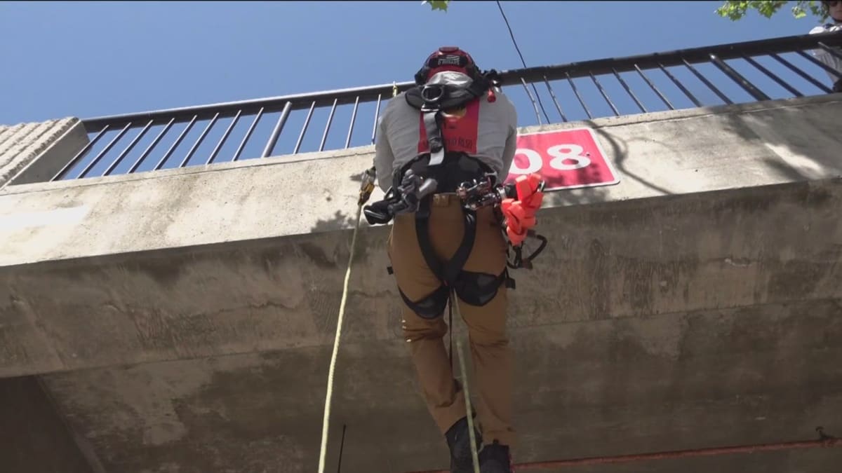 San Diego Firefighters Compete in Spain Rope Rescue Games