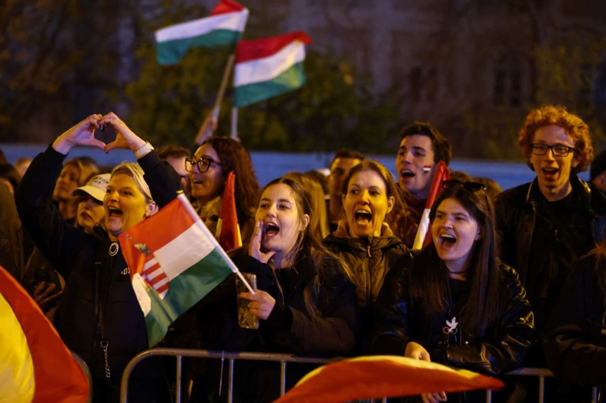 Hungarian Underdog Ends Orbán's 16-Year Rule - Image 5