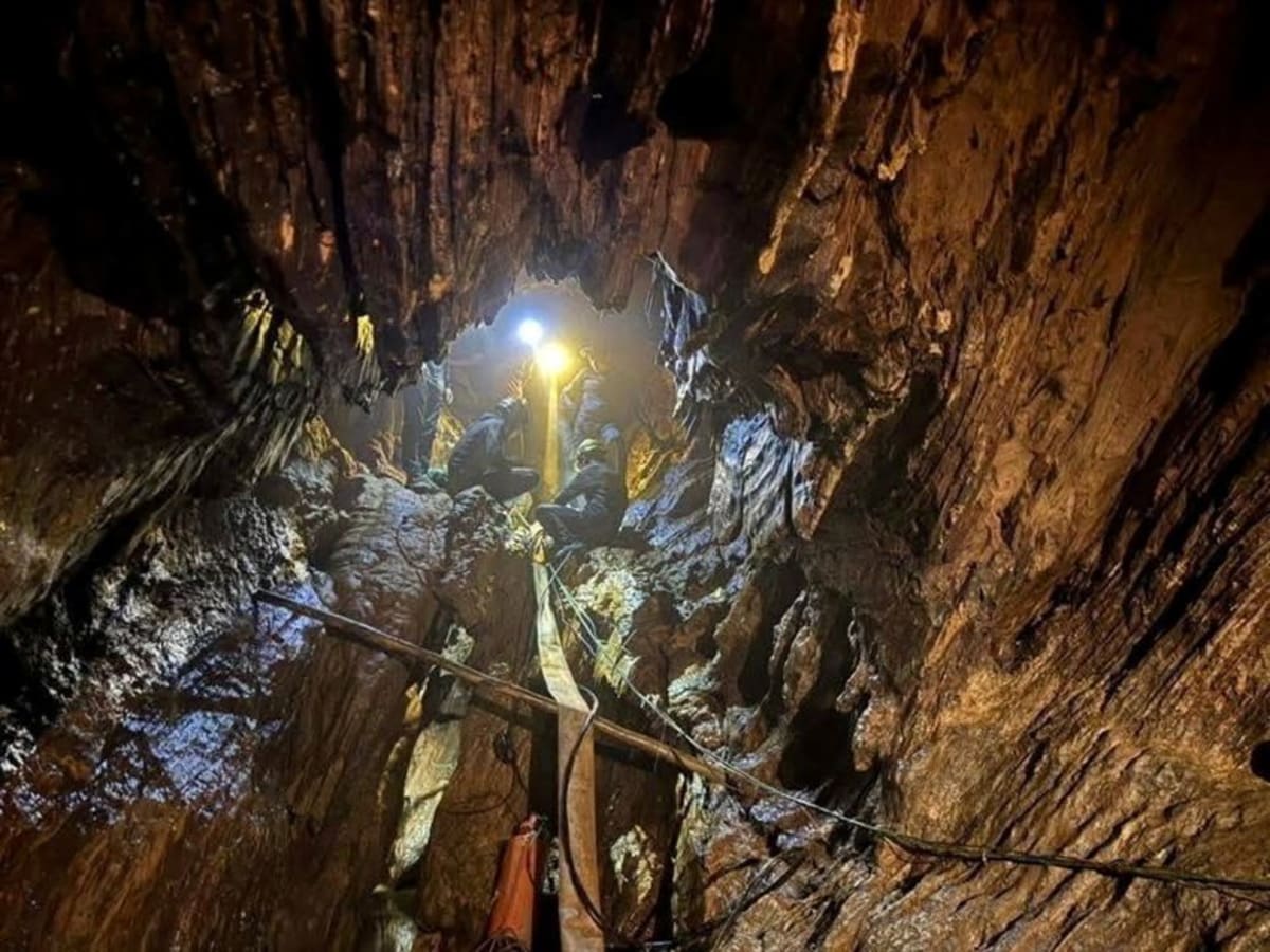 Trapped Laos Miners Walk Free After 10 Days Underground - Image 4