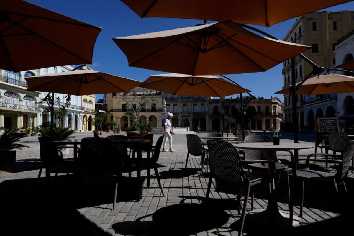Cubans Power Through Blackouts with Solar and Ingenuity - Image 5