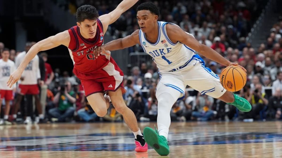 Duke Guard Plays 18 Days After Foot Surgery, Wins the Game