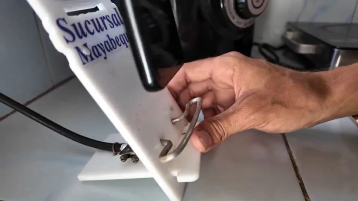Cubans Power Through Blackouts with Solar and Ingenuity - Image 3